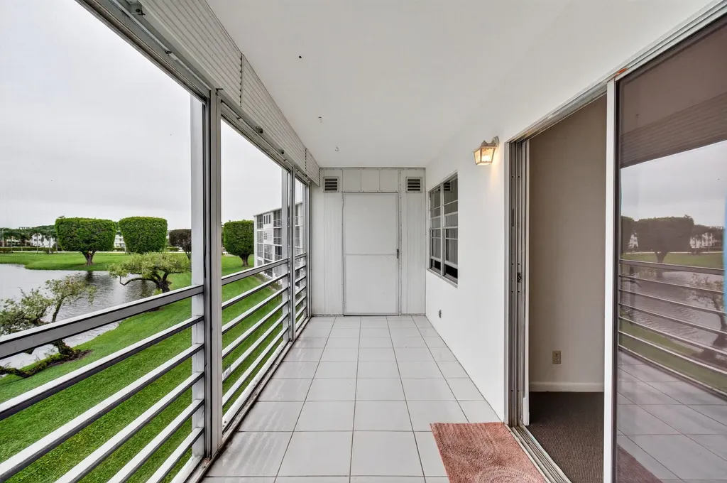 3010 Guildford A Boca Raton FL 33434