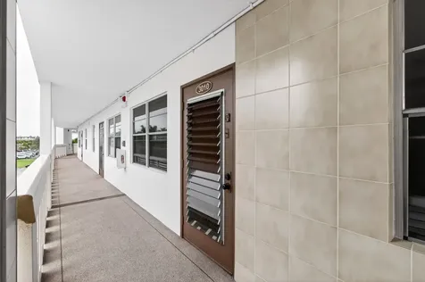 3010 Guildford A Boca Raton FL 33434