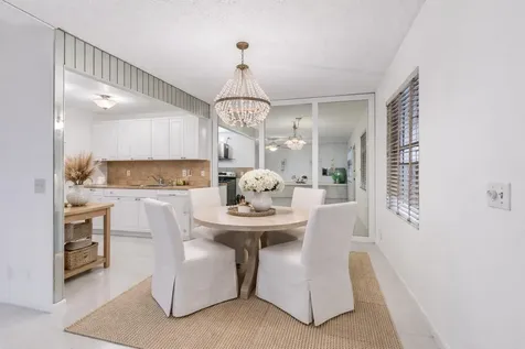 3010 Guildford A Boca Raton FL 33434