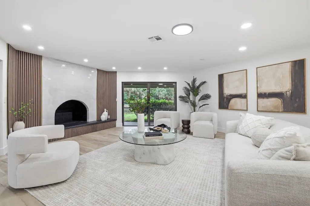 8862 Wendy Lane S West Palm Beach FL 33411