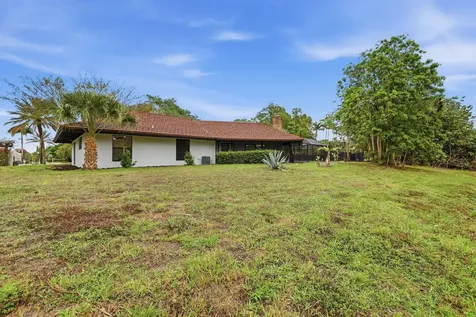 8862 Wendy Lane S West Palm Beach FL 33411