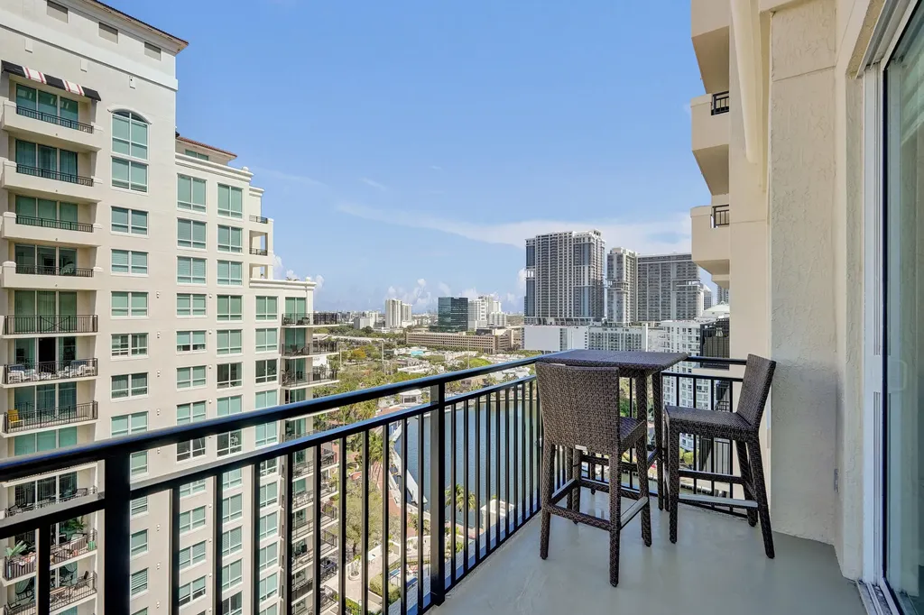600 W Las Olas Boulevard Fort Lauderdale FL 33312