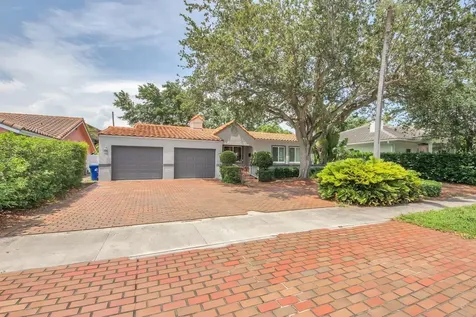 805 SE 10th Street Fort Lauderdale FL 33316