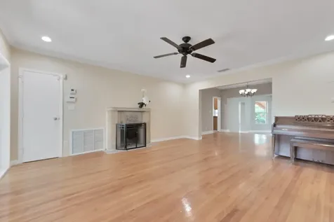805 SE 10th Street Fort Lauderdale FL 33316