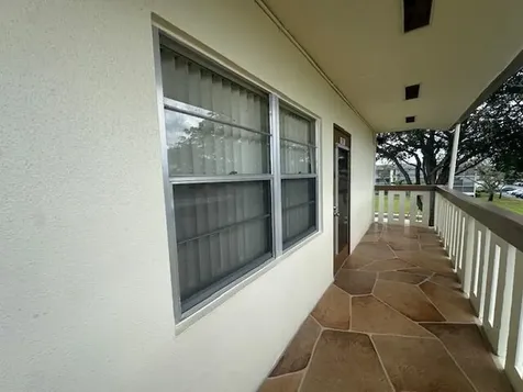 588 Mansfield N Boca Raton FL 33434