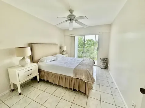588 Mansfield N Boca Raton FL 33434