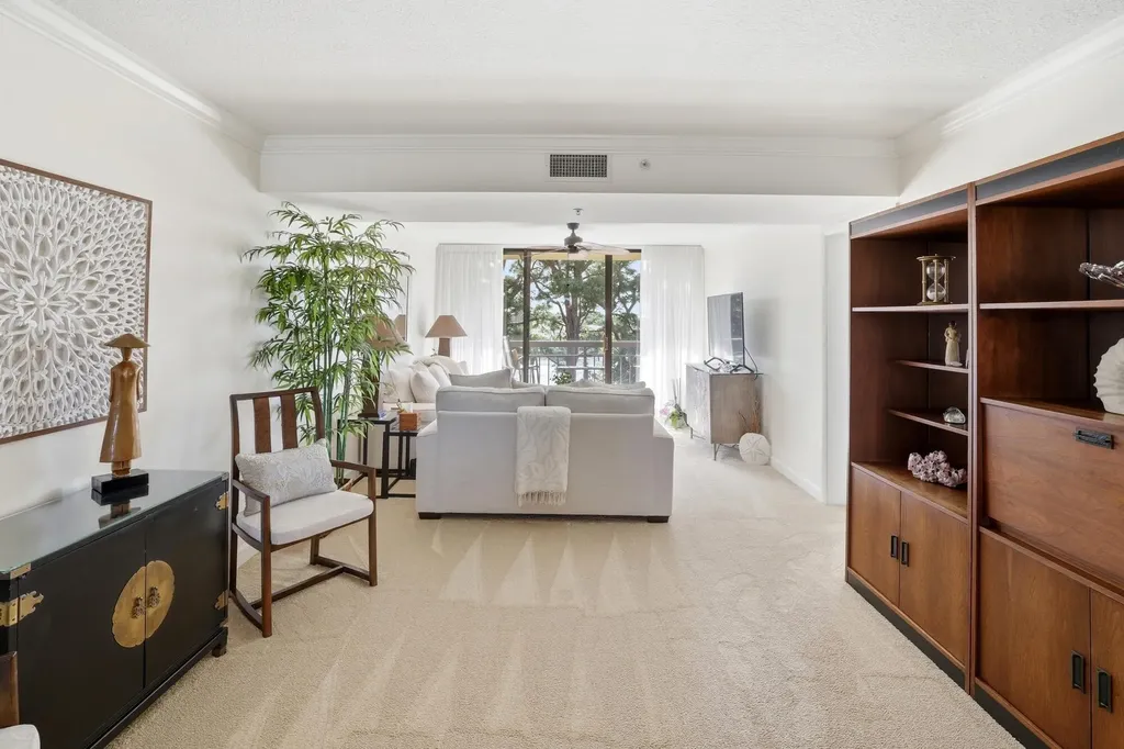 2101 Marina Isle Way Jupiter FL 33477