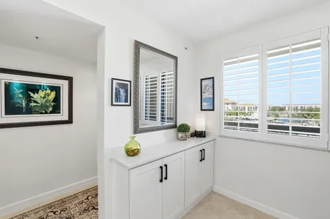 2101 Marina Isle Way Jupiter FL 33477