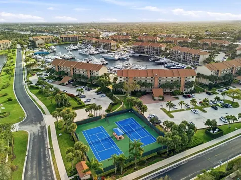 2101 Marina Isle Way Jupiter FL 33477