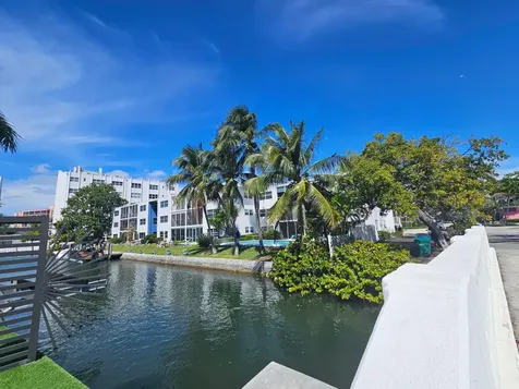 1790 E Las Olas Boulevard Fort Lauderdale FL 33301