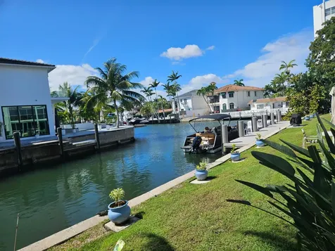 1790 E Las Olas Boulevard Fort Lauderdale FL 33301