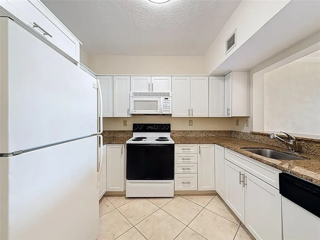3020 NE 32nd Avenue Fort Lauderdale FL 33308