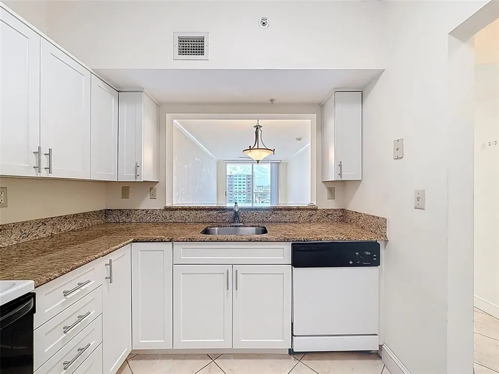 3020 NE 32nd Avenue Fort Lauderdale FL 33308