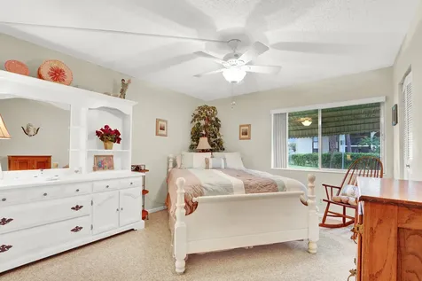 338 Knotty Pine Circle Greenacres FL 33463