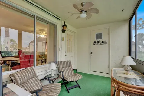 338 Knotty Pine Circle Greenacres FL 33463