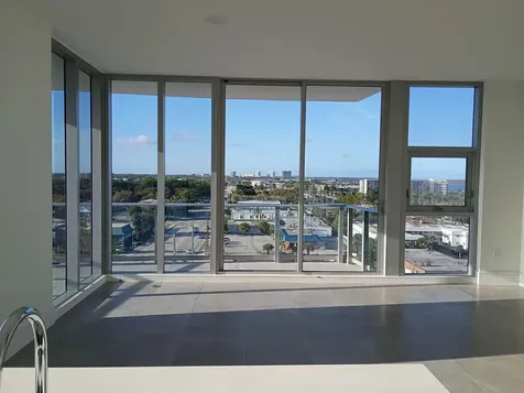 220 Lake Shore Drive West Palm Beach FL 33403