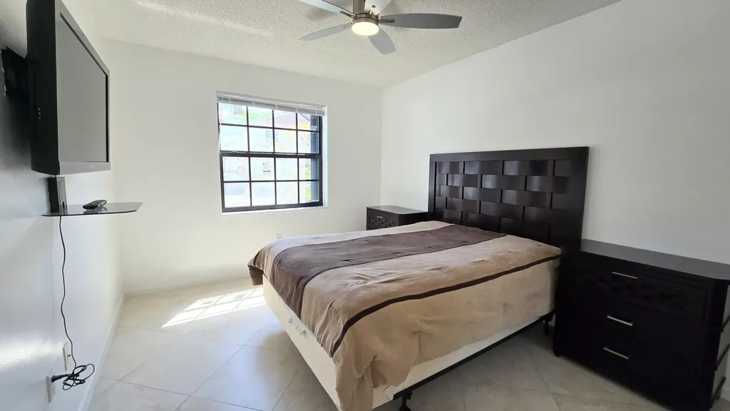 5139 Floria Way Boynton Beach FL 33437