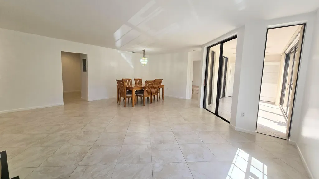 5139 Floria Way Boynton Beach FL 33437