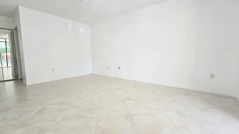 5139 Floria Way Boynton Beach FL 33437