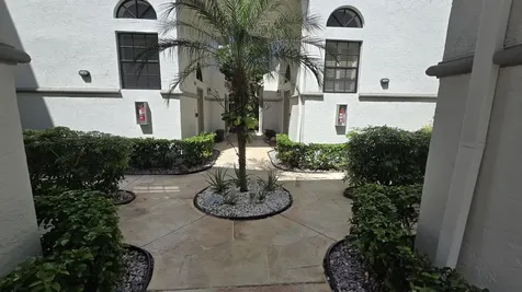5139 Floria Way Boynton Beach FL 33437