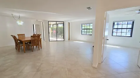 5139 Floria Way Boynton Beach FL 33437
