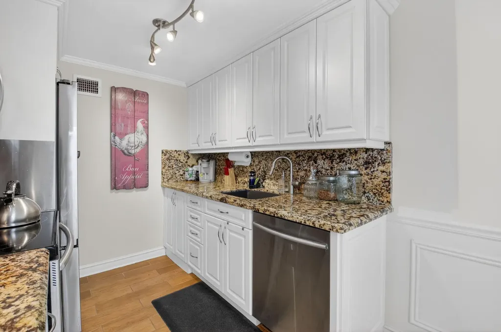 3085 E Exeter E Boca Raton FL 33434