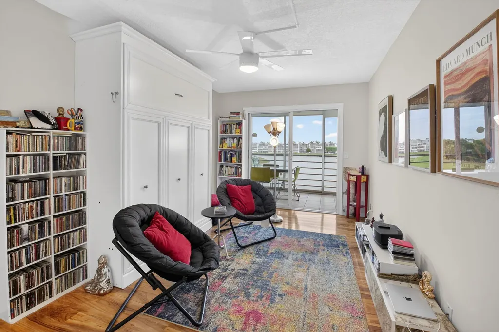 3085 E Exeter E Boca Raton FL 33434