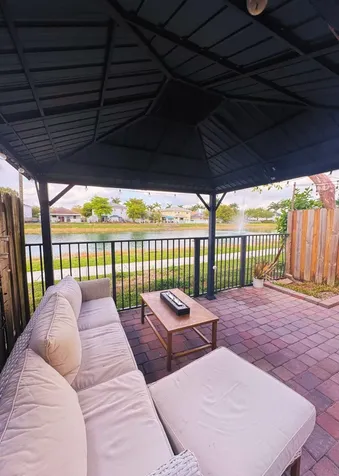 504 SE 32nd Avenue Homestead FL 33033