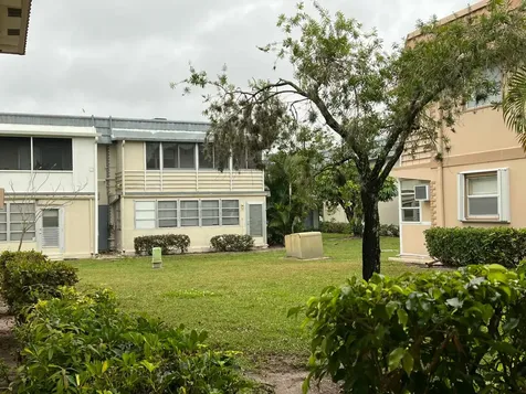642 N Brittany Delray Beach FL 33446