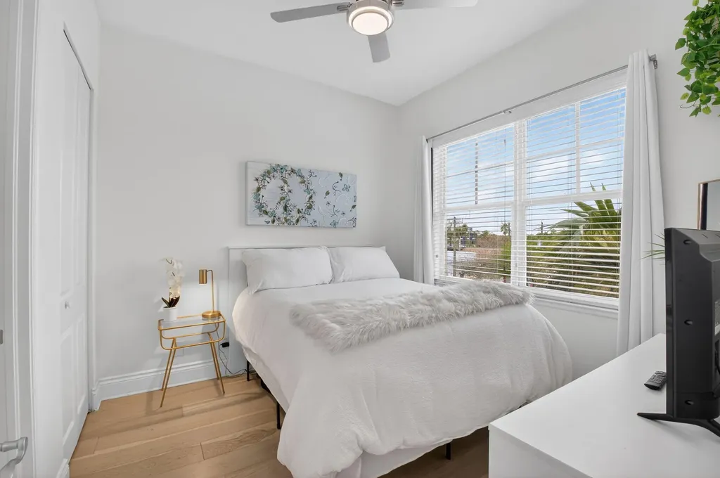 180 NE 6th Avenue Delray Beach FL 33483