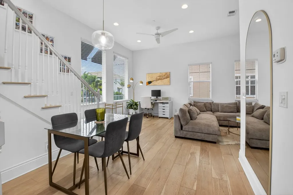 180 NE 6th Avenue Delray Beach FL 33483