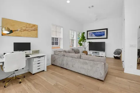 180 NE 6th Avenue Delray Beach FL 33483