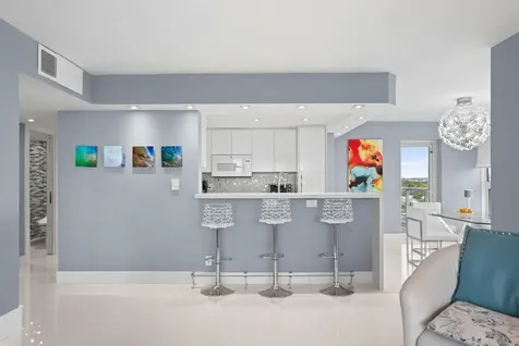 1620 S Ocean Boulevard Lauderdale By The Sea FL 33062