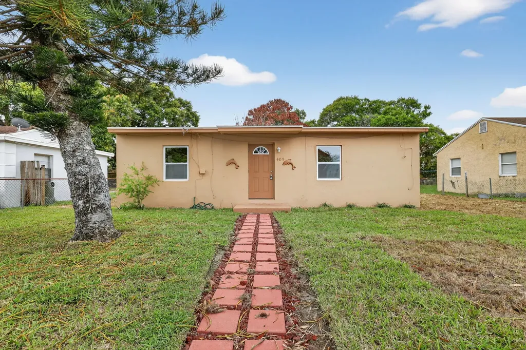 405 N 22nd Street Fort Pierce FL 34950