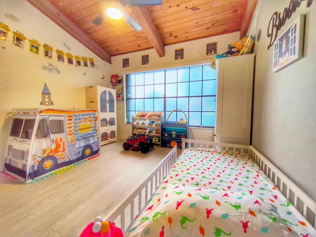 10180 E Cypress Court Pembroke Pines FL 33026