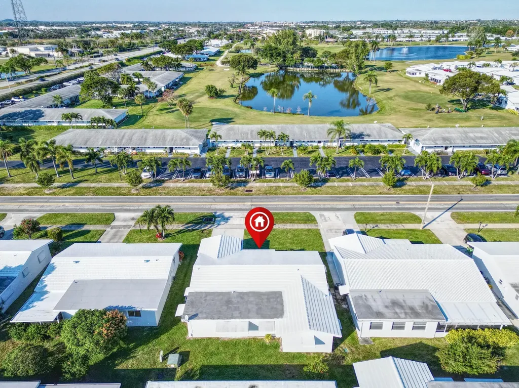 2016 SW Golf Lane SW Boynton Beach FL 33426