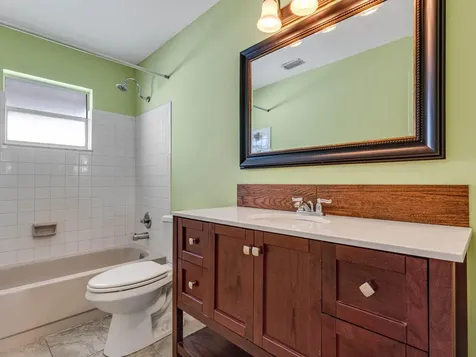 2016 SW Golf Lane SW Boynton Beach FL 33426