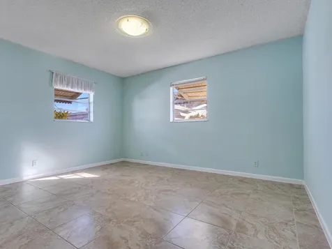 2016 SW Golf Lane SW Boynton Beach FL 33426