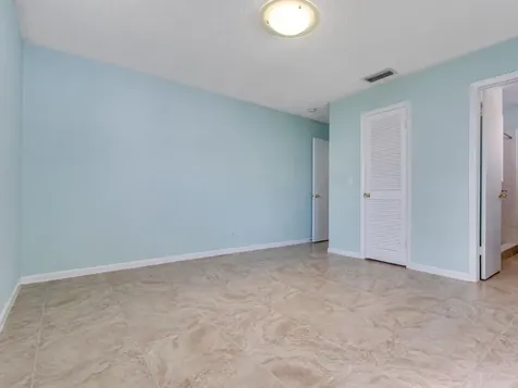 2016 SW Golf Lane SW Boynton Beach FL 33426