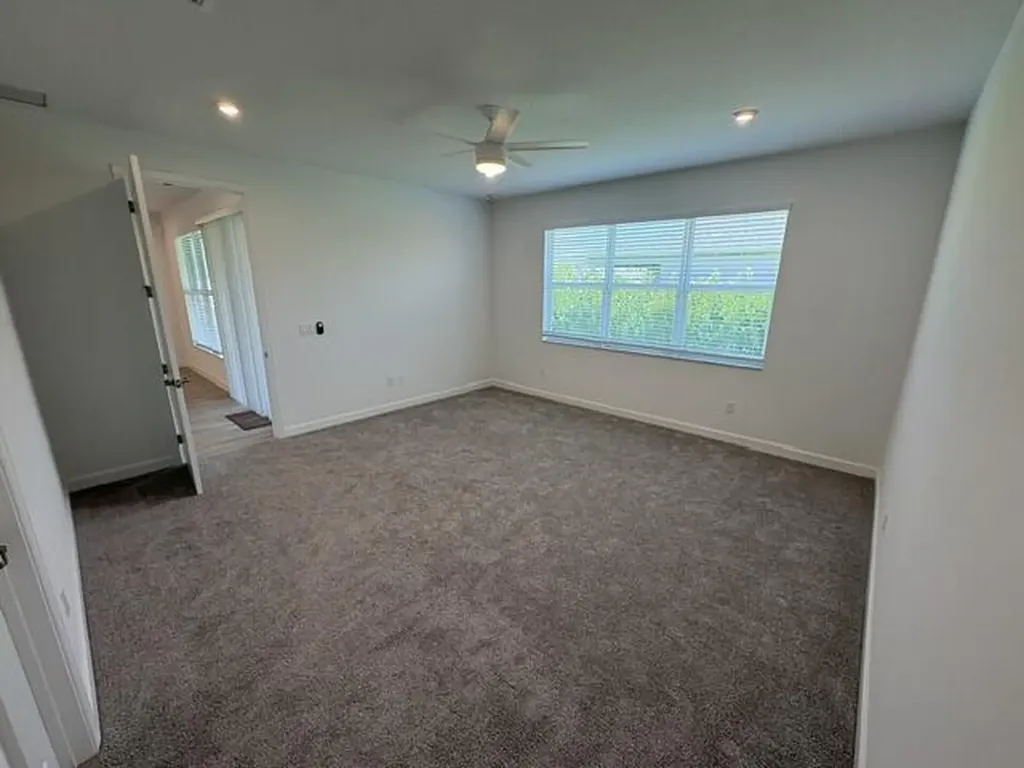 9555 SW Indra Way Port St Lucie FL 34987