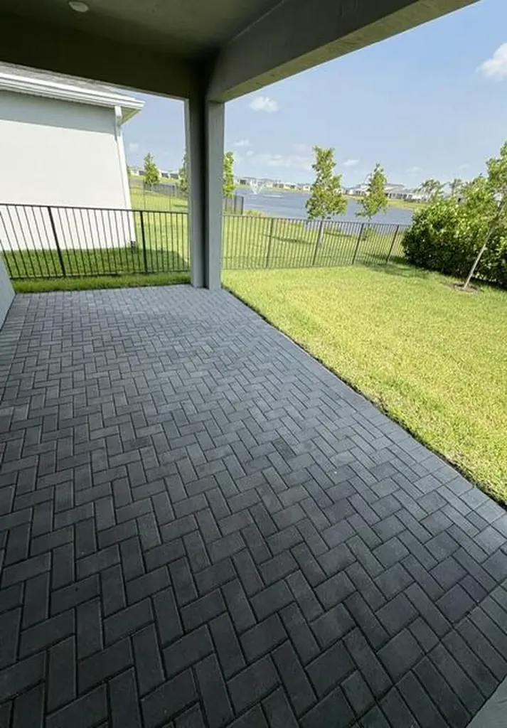 9555 SW Indra Way Port St Lucie FL 34987