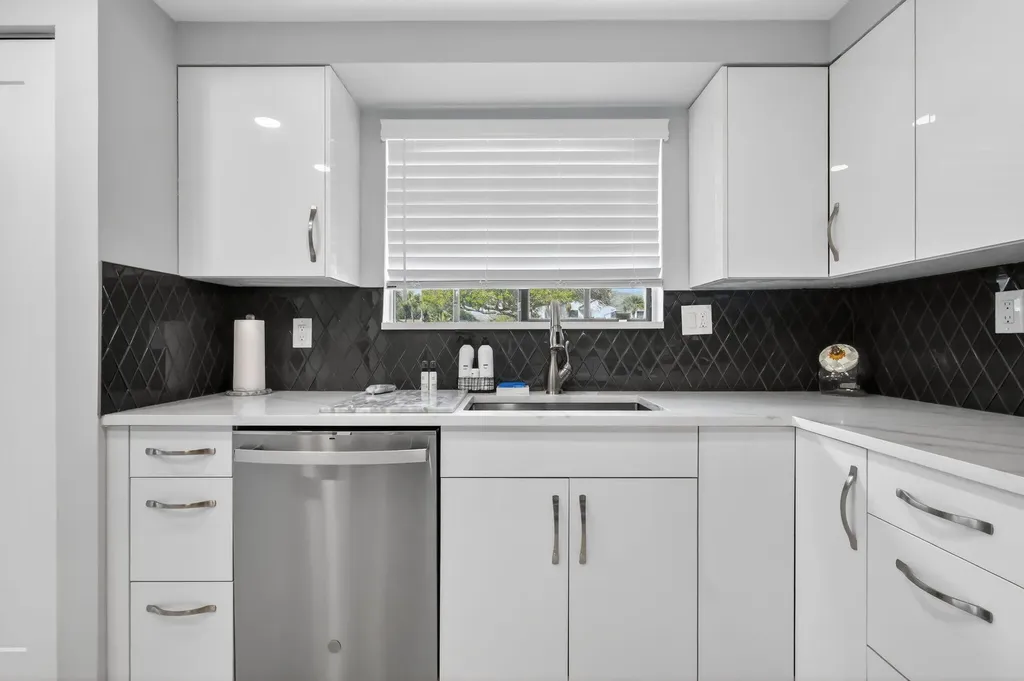 15678 Loch Maree Lane Delray Beach FL 33446