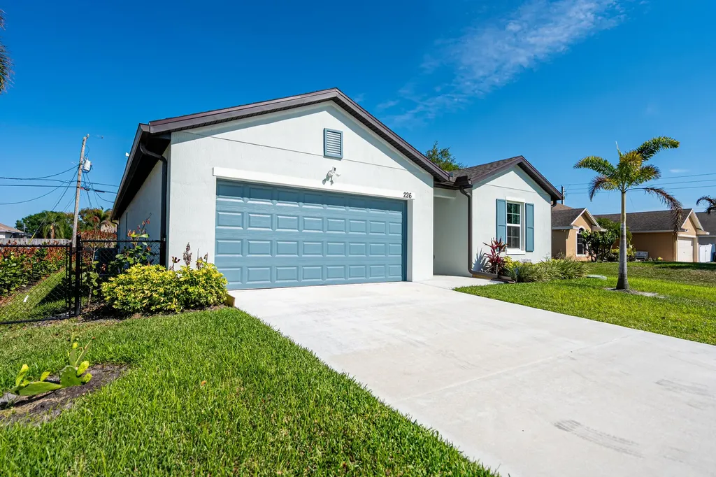 226 SW Milburn Circle Port St Lucie FL 34953