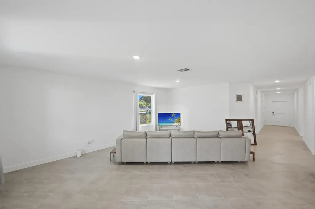 226 SW Milburn Circle Port St Lucie FL 34953