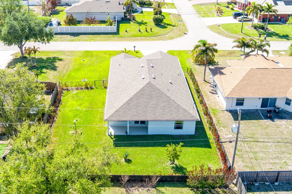 226 SW Milburn Circle Port St Lucie FL 34953