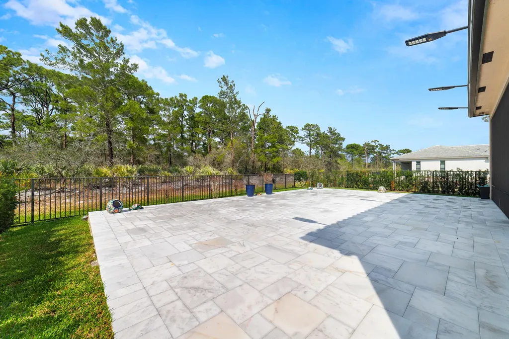 2801 SE Ashfield Drive Port St Lucie FL 34984