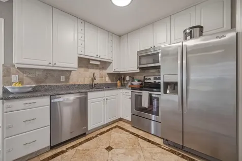 8654 Indian River Run S Boynton Beach FL 33472
