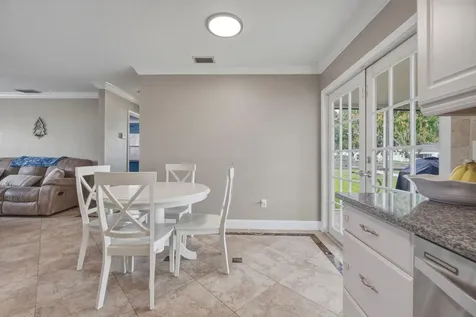 8654 Indian River Run S Boynton Beach FL 33472