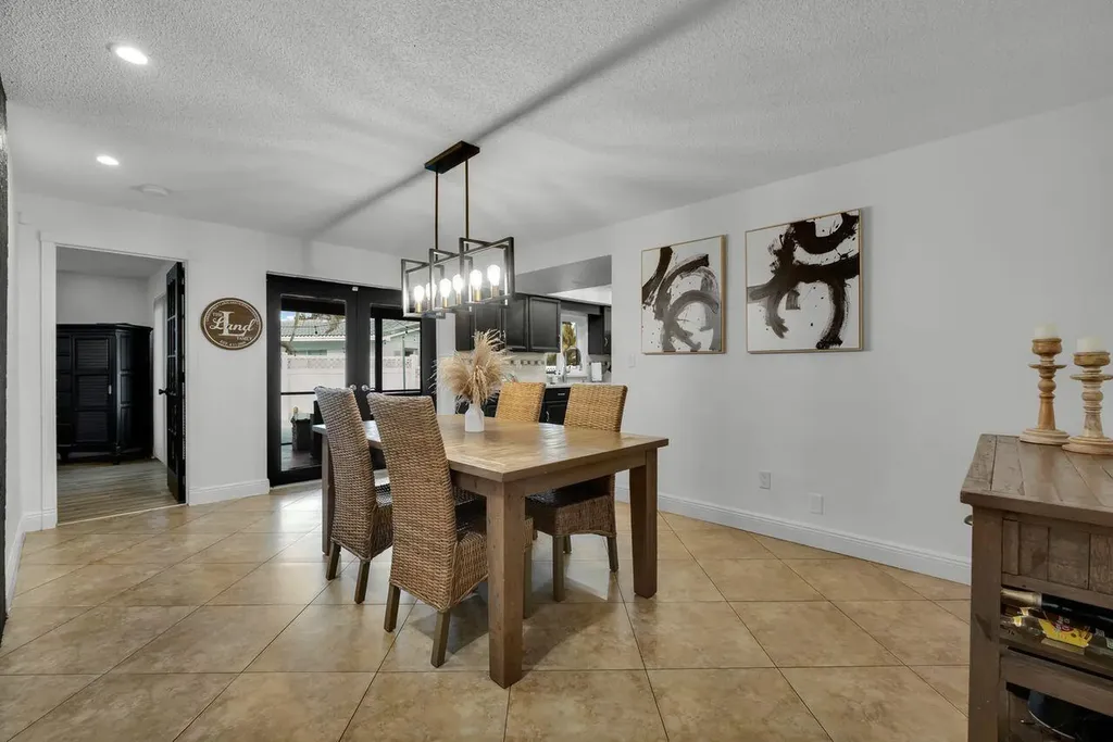 7601 NW 41st Street Coral Springs FL 33065