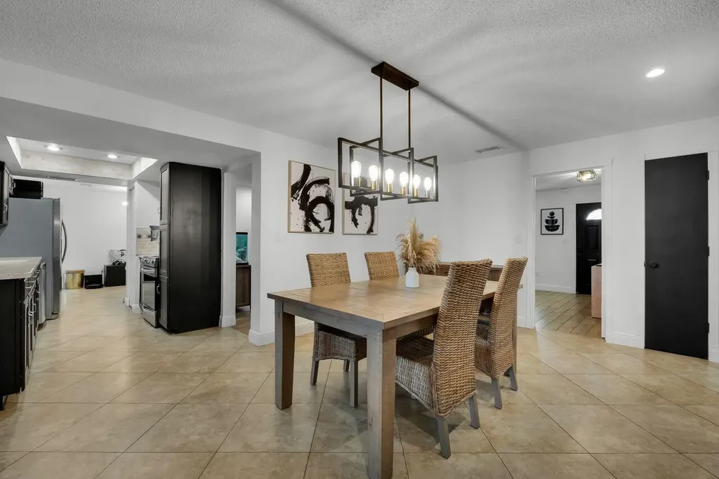 7601 NW 41st Street Coral Springs FL 33065
